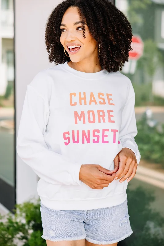 Chase More Sunsets White Graphic Sweatshirt