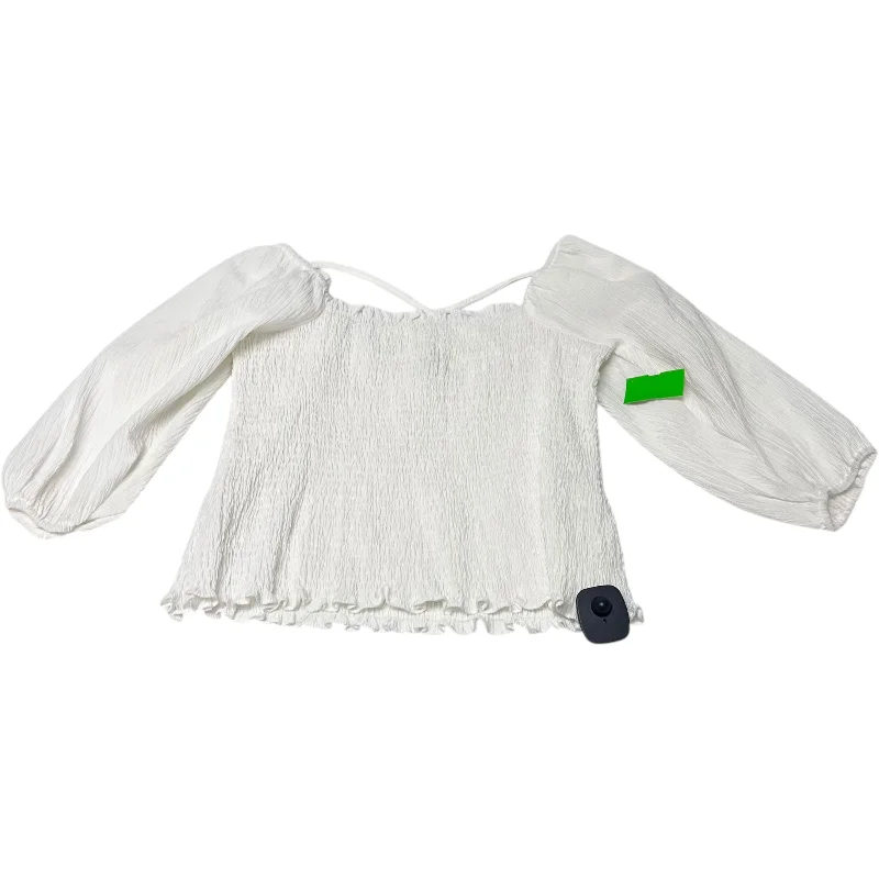 Top Long Sleeve By Cocobleu In White, Size: M