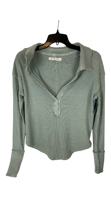 Top Long Sleeve By We The Free In Green, Size: Xs