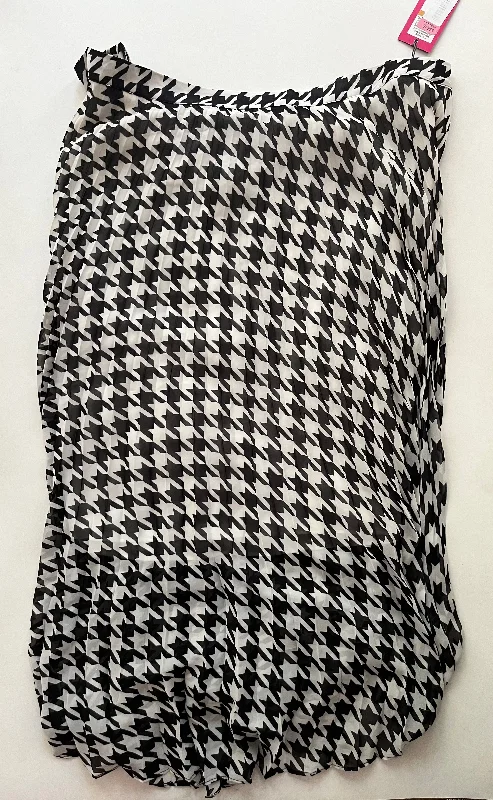 Skirt Maxi By Vince Camuto In Black White, Size: 22