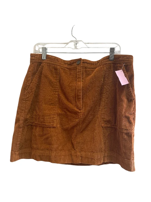 Skirt Mini & Short By Gap In Brown, Size: 14