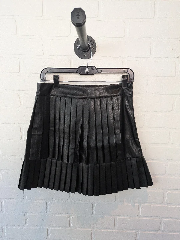 Skirt Mini & Short By Thml In Black, Size: 8