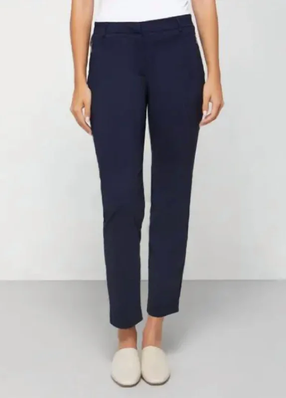 Thea Curvy Pant In Navy