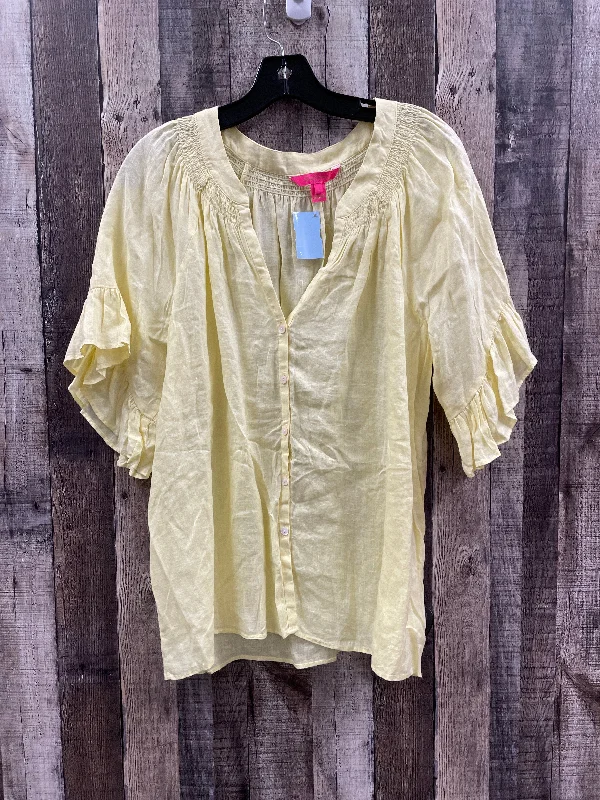 Top Short Sleeve Designer By Lilly Pulitzer In Yellow, Size: L